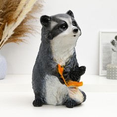 Копилка "Енот с рыбкой" 20х22х36см Хорошие сувениры