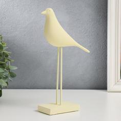 Сувенир полистоун Птица - длинные лапки белая 23х17 см No Brand