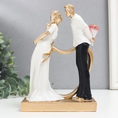 Сувенир полистоун Встреча влюбленных черно-белый с золотом 6х13,5х19,5 см No Brand