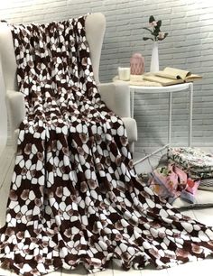 Плед флисовый Камешки 200х180 см No Brand