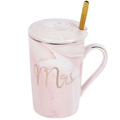 Кружка Nouvelle с крышкой и ложкой Mrs 380 мл, фарфор, розовая