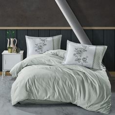 Постельное белье из DELUXE ранфорса KARVEN N029/1 SUAVE GREEN V-5 50х70 (2шт) евро