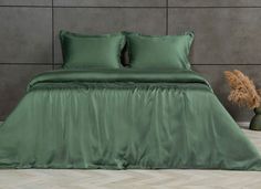 Простыня Maktex из сатина на резинке 200x220x40 темный плющ