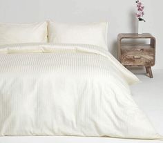 Простыня Maktex из тенселя 200x220 60S 4307 Сливочный Страйп 1х1