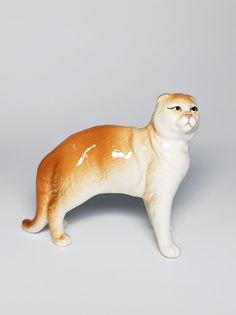 Фигурка Астраханский фарфор Сциталис Вислоухая кошка Высота 9 см Символ 2023 года.