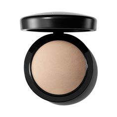 Компактная пудра MAC Cosmetics Mineralize Skinfinish Natural Light