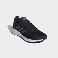 Кроссовки женские Adidas FY9624 черные 36 RU