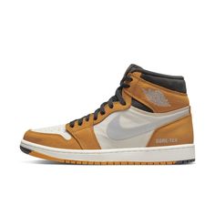 Кеды мужские Nike M Air Jordan 1 Element Gore-Tex оранжевые 10.5 US