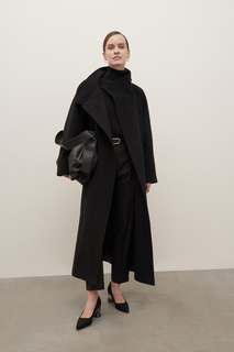 Пальто женское Finn Flare FAD11054 черное XL