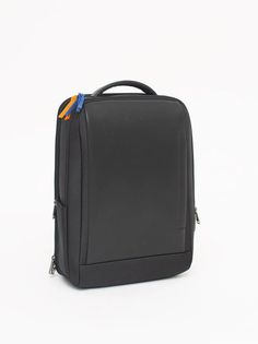Рюкзак мужской UrbanStorm CH-BP-030-000003 черный