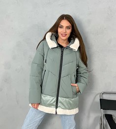 Куртка женская 9221 зеленая 52 RU No Brand