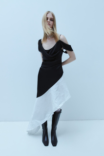 Платье женское Finn-Flare FWD51006 черное L