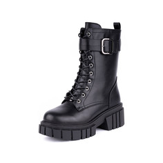 Ботинки женские INSTREET 2-32WA-820SR черные 40 RU