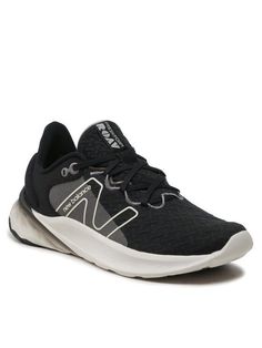 Спортивные кроссовки мужские New Balance Fresh Foam Roav v2 MROAVHK2 черные 40.5 EU