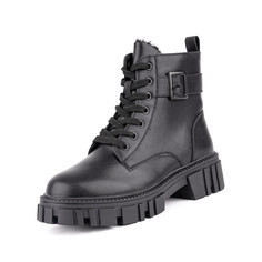 Ботинки женские INSTREET 203-32WB-937SW черные 39 RU