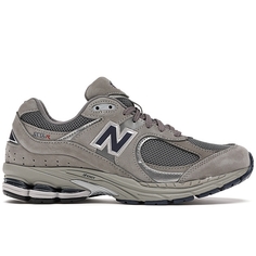 Кроссовки мужские New Balance NB2002 коричневые 10 US