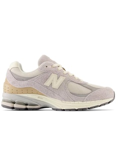 Кроссовки мужские New Balance NB2002 бежевые 9 US