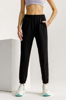 Спортивные брюки женские Anta RUNNING A-COOL 862315301 черные L