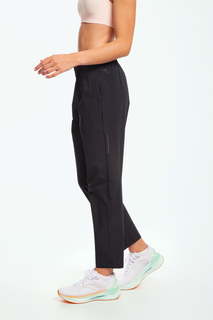 Спортивные брюки женские Anta RUNNING A-CHILL TOUCH/A-COOL 862335501 черные 2XL