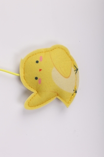 Игрушка для кошек Market Union, Цыплёнок на верёвке