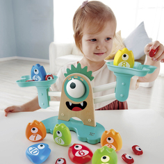 Развивающая игрушка Hape Весы детские Монстрики, с брошюрой примеров