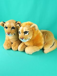 Мягкие реалистичные игрушки Мэри Море 2шт - Львица и Лев 35 см.