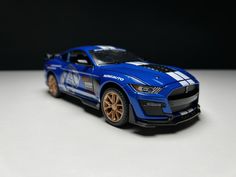 Машинка металлическая Элемент Ford Mustang Shelby 1:24