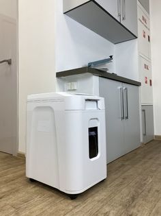 Уничтожитель c автоподатчей документов ГЕЛЕОС АП37-4, P-4, до 13 листов, корзина 37 л