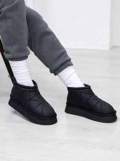 Угги женские SOPRA footwear CB3-9902-1A черные 41 EU