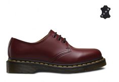 Полуботинки женские Dr. Martens 11838600 бордовые 40 EU