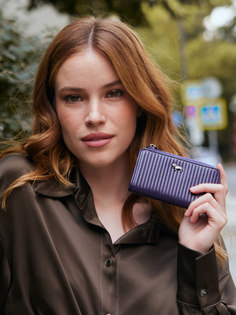 Ключница женская Labbra L129-608 фиолетовая