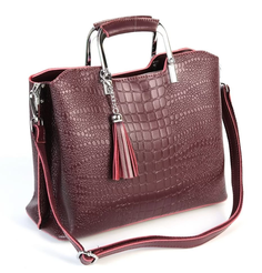 Женская кожаная сумка тоут с металлическими ручками 1010-220 Вайн Ред 129229 Fuzi House