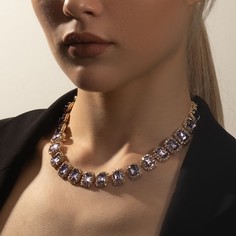 Колье из бижутерного сплава 32 см Queen Fair 7992676, стразы