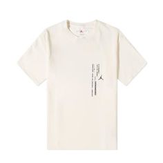 Футболка мужская Nike DM1418-901 бежевая 50