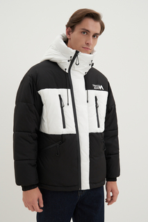 Куртка мужская Finn Flare FWD21002 черная XL