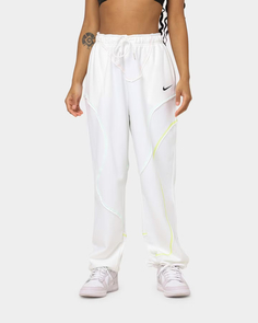 Брюки женские Nike DM6646-100 белые S