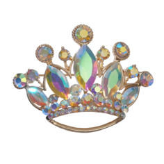 Брошь "Корона" лучистая, цвет радужный в золоте Queen Fair
