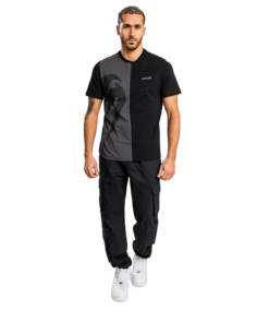 Футболка Venum Tecmo Giant Split T-shirt, р.3XL, черный, серый