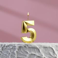 Свеча в торт на шпажке «?Грань», цифра "5", золотая, 5 х 3.5 см Страна Карнавалия