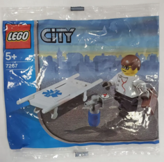 Конструктор LEGO City Парамедик, 13 дет