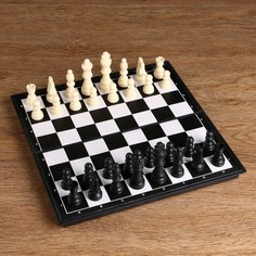 Игра настольная "Шахматы", доска пластик 31х31 см, король 8 см, пешка 3,8 см No Brand