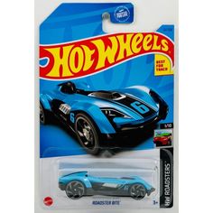 Машинка Hot Wheels легковая машина HKK07 металлическая ROADSTER BITE голубой