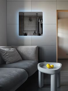 Зеркало для ванной Prisma 50*50 квадратное с холодной LED-подсветкой No Brand