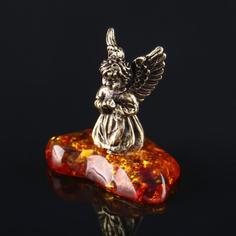 Сувенир "Ангелочек с крыльями", латунь, янтарная смола, 2,6х1,7х1,5 см No Brand