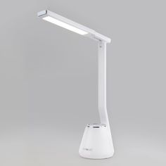 Настольная сенсорная диммируемая LED лампа Eurosvet Office 80421/1 8W 4200-6500К белый Elektrostandard