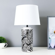 Настольная лампа Risalux 16566/1 E14 40Вт бело-черный