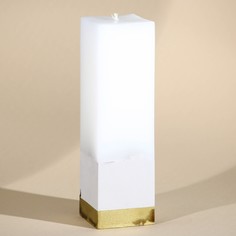 Свеча интерьерная белая с бетоном, низ золото, 5 х 5 х17,5 см No Brand
