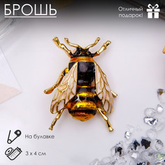 Брошь Queen Fair