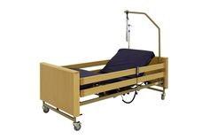 Кровать для лежачих больных Мед-Мос YG-1, Светлое дерево, с матрасом, электрическая