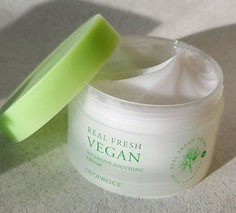 Интенсивно Увлажняющий Крем Для Лица Deoproce Vegan Cream Herb Complex